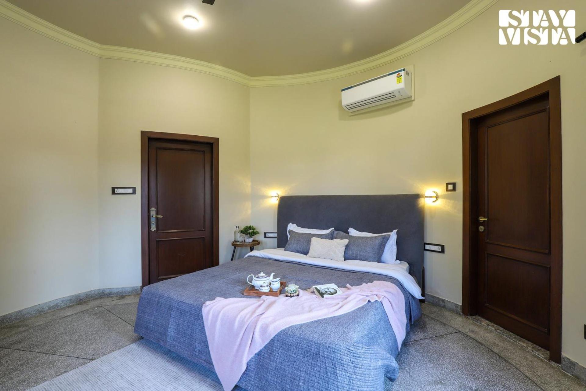 Stayvista'S Mystic Castle With Terrace, Swimming Pool, Lawn With Gazebo Jaipur Exteriör bild